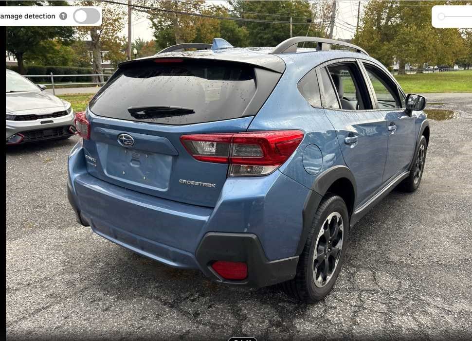 Used 2021 Subaru Crosstrek 2.0i Premium w/ Moonroof Package AWD/4WD image 5