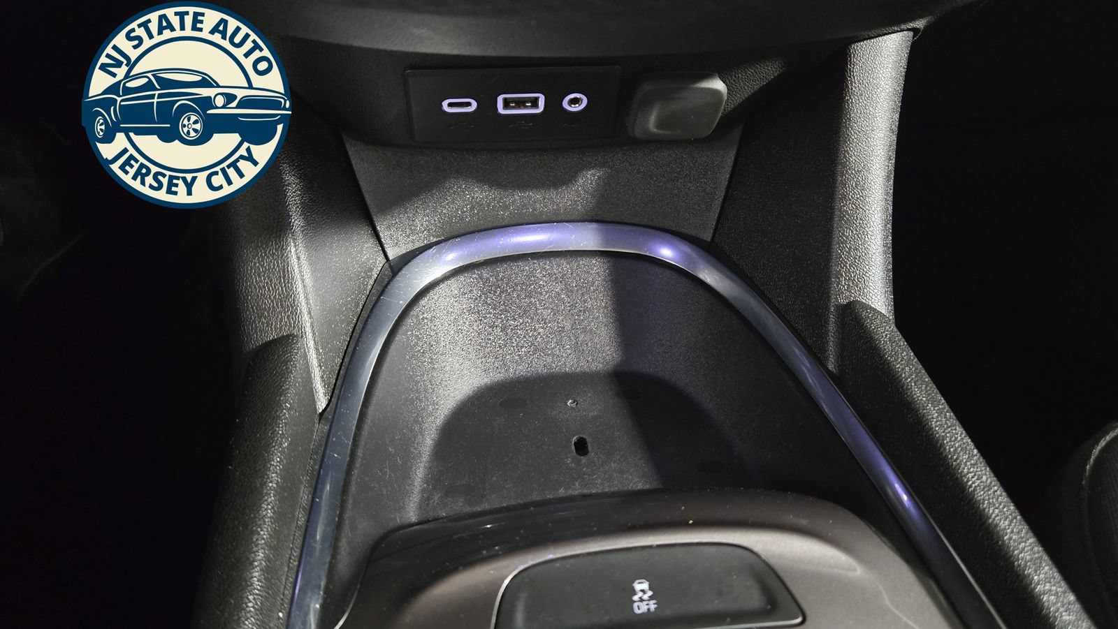 Used 2023 Chevrolet Malibu LT FWD image 16
