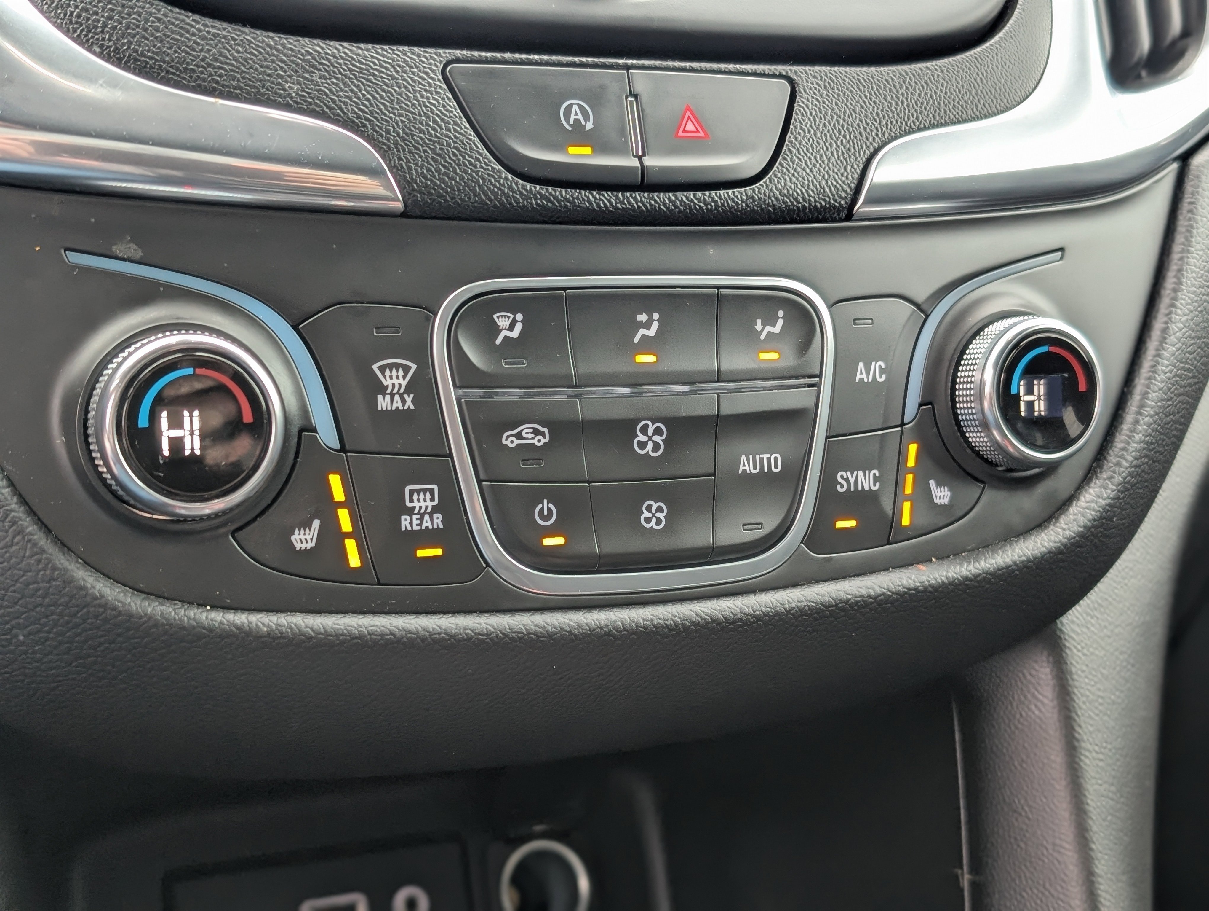 Used 2022 Chevrolet Equinox LT image 21