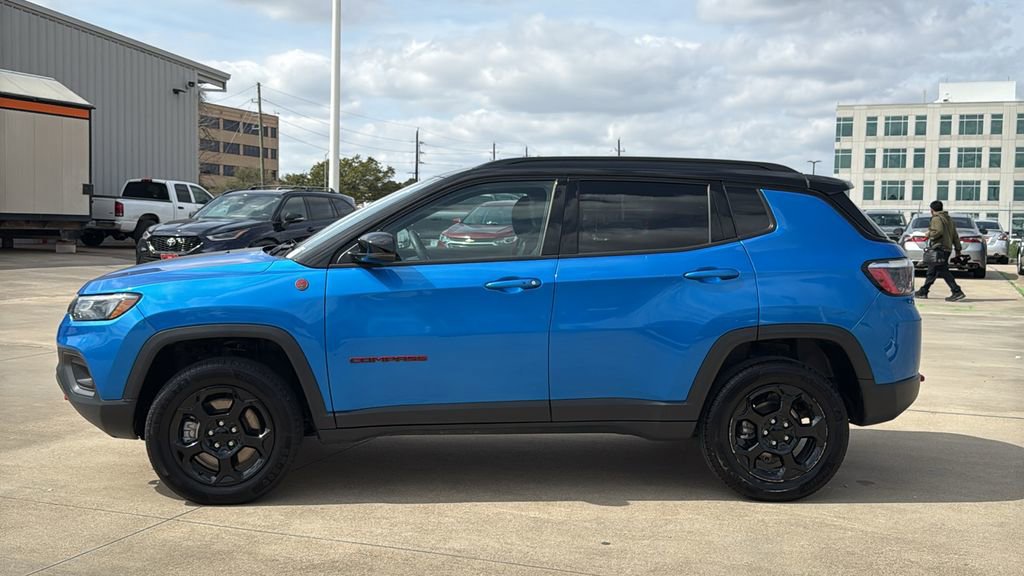 Used 2024 Jeep Compass Trailhawk image 8