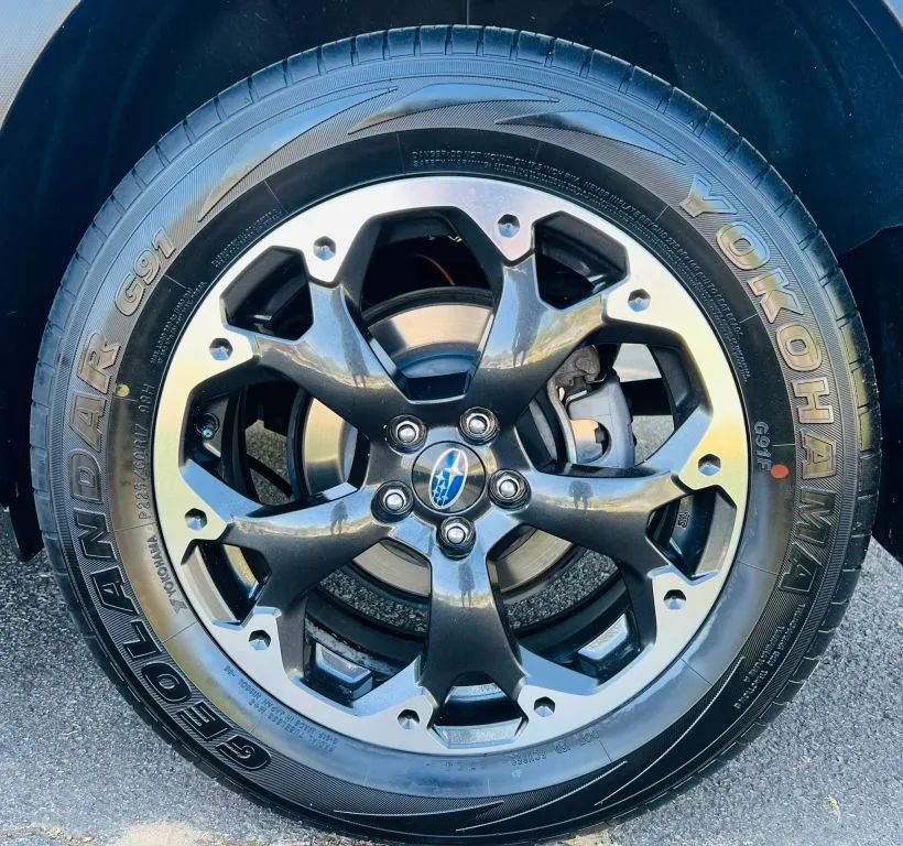 Used 2023 Subaru Crosstrek 2.0i Premium image 27