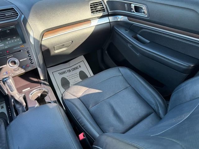 Used 2016 Ford Explorer Limited AWD/4WD image 17