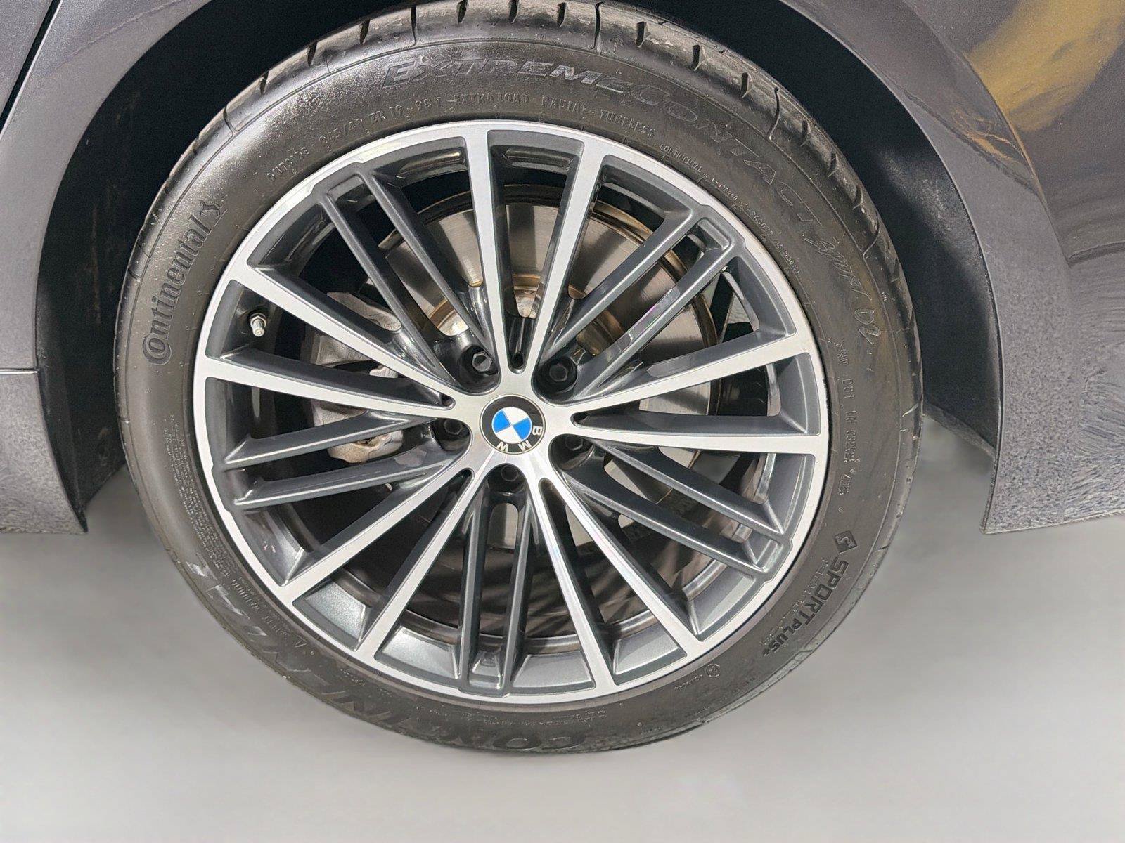Used 2022 BMW 540i xDrive w/ M Sport Package AWD/4WD image 32