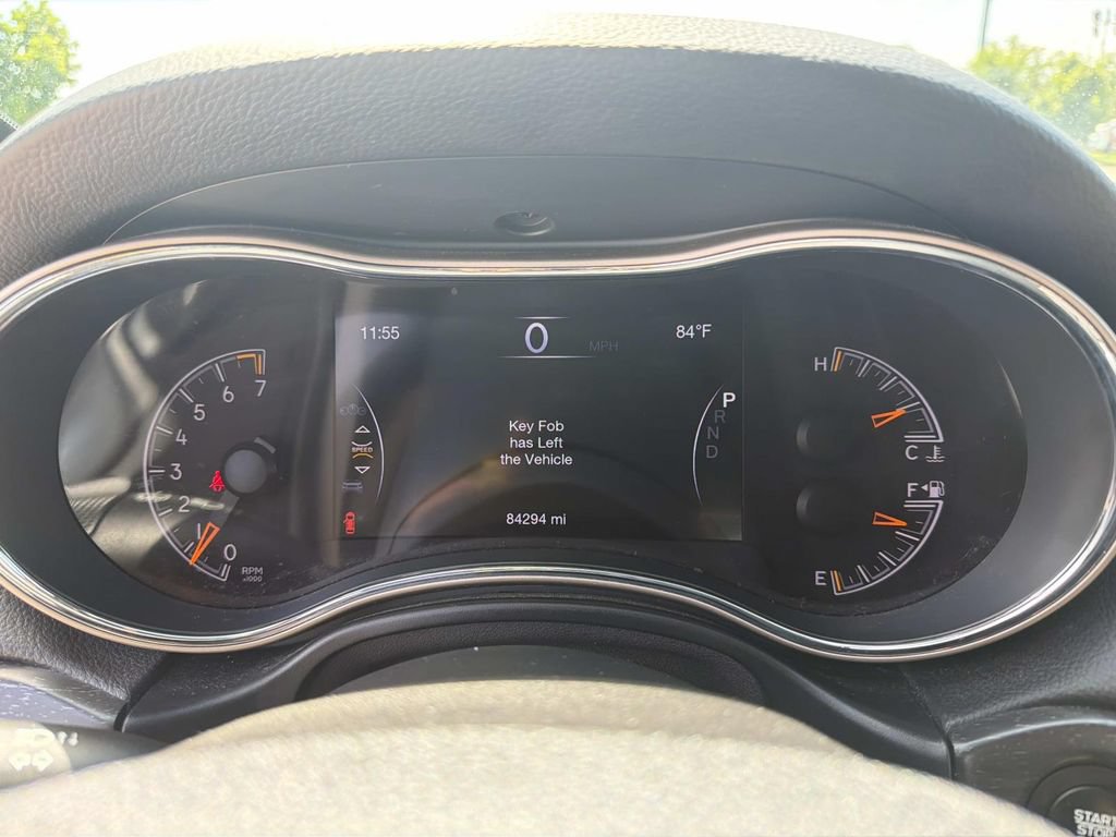 Used 2016 Jeep Grand Cherokee Limited AWD/4WD image 12