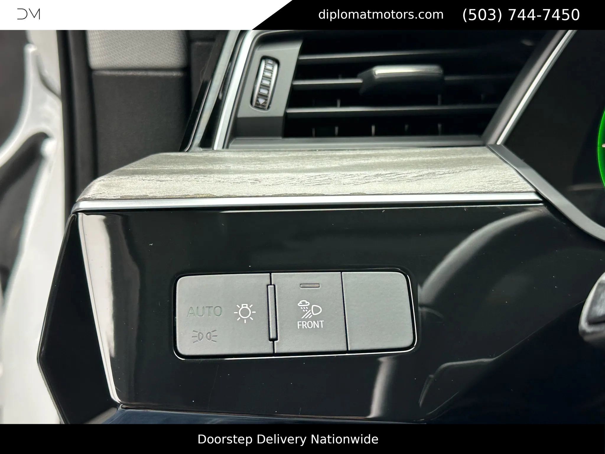 Used 2021 Audi e-tron Premium w/ Convenience Plus Package image 31