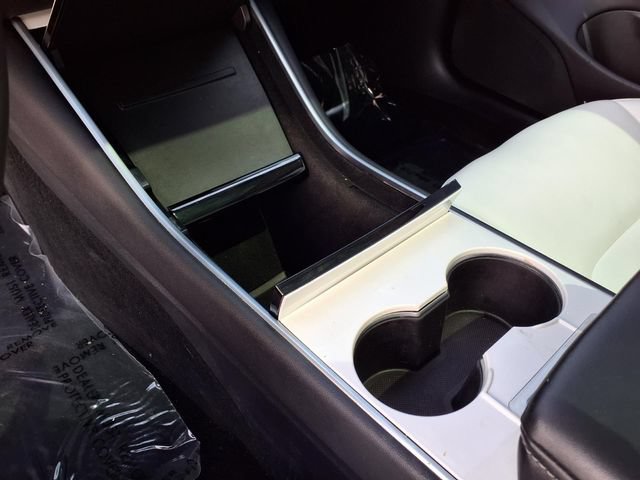 Used 2019 Tesla Model 3 Standard Range Plus RWD image 18