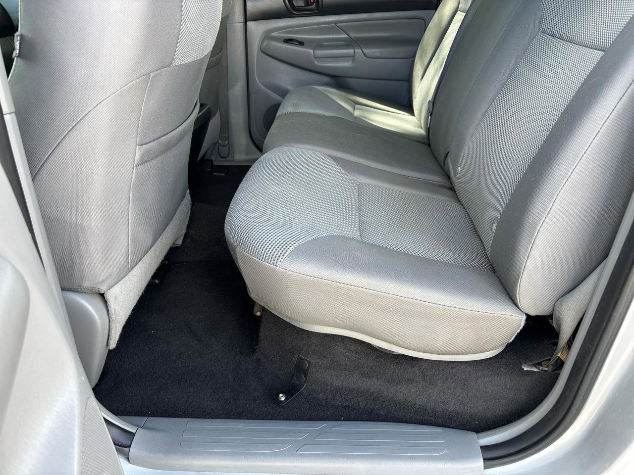 Used 2012 Toyota Tacoma PreRunner w/ TRD Off-Road Pkg image 27