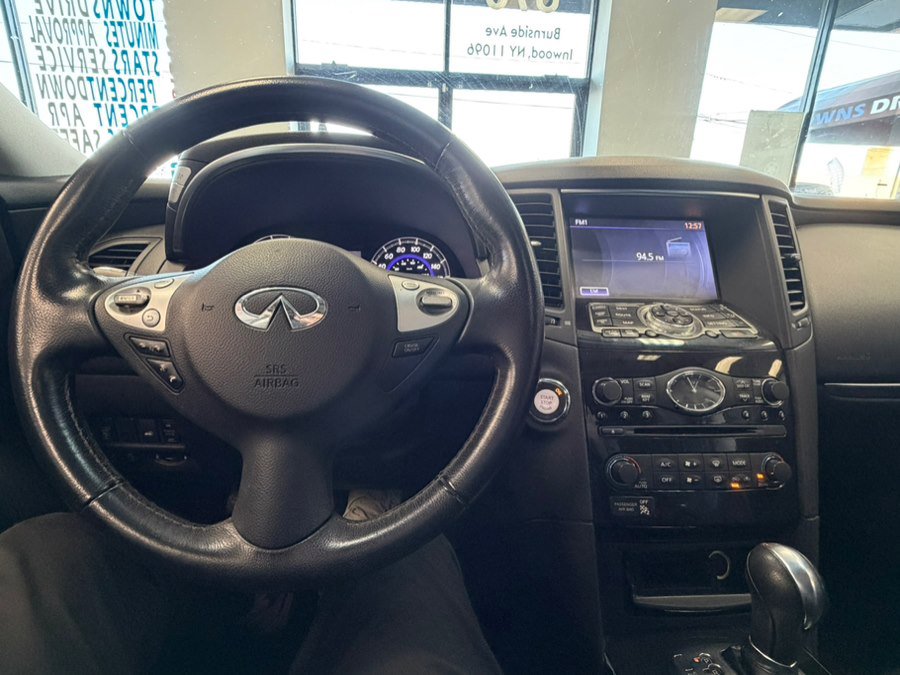 Used 2016 INFINITI QX70 2WD w/ Premium Package image 62