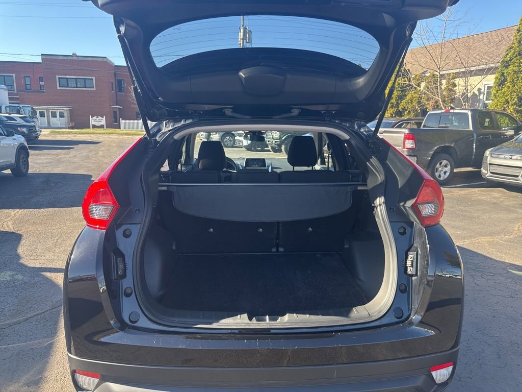 Used 2020 Mitsubishi Eclipse Cross SE image 43