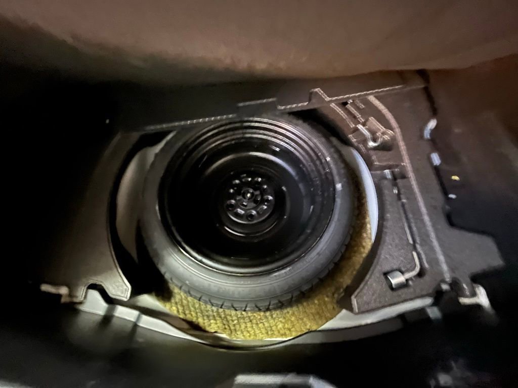 Used 2025 MAZDA MAZDA3 s FWD image 29