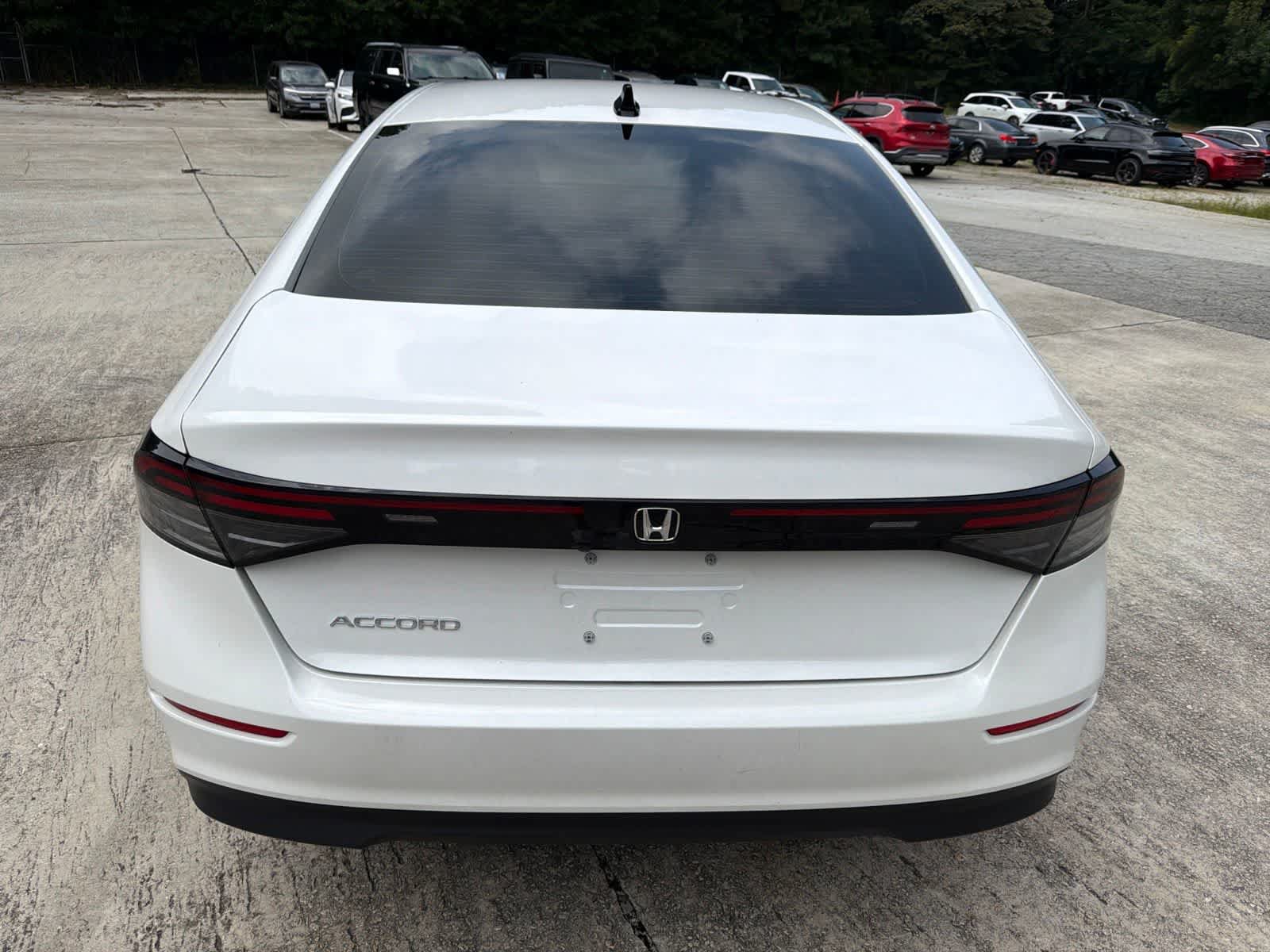 Certified 2025 Honda Accord SE image 10