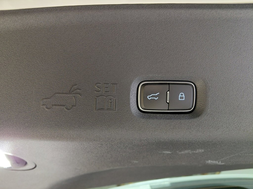 Certified 2025 Ford Expedition Max Platinum w/ Stealth Appearance Package image 42