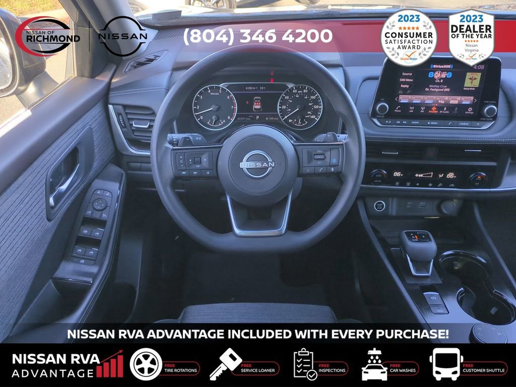 Used 2023 Nissan Rogue SV image 17