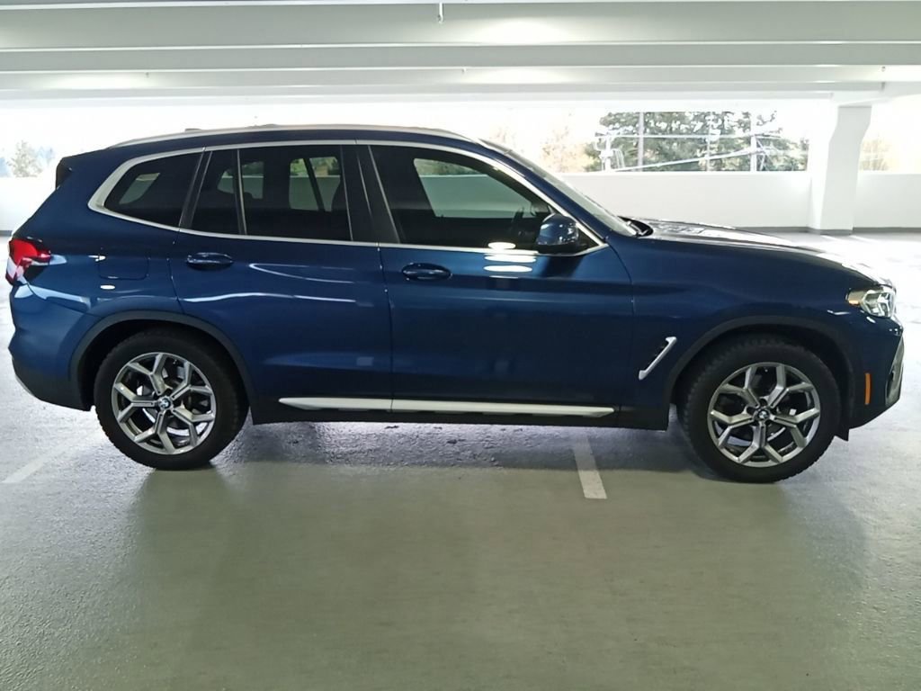 Certified 2023 BMW X3 xDrive30i w/ Premium Package image 6