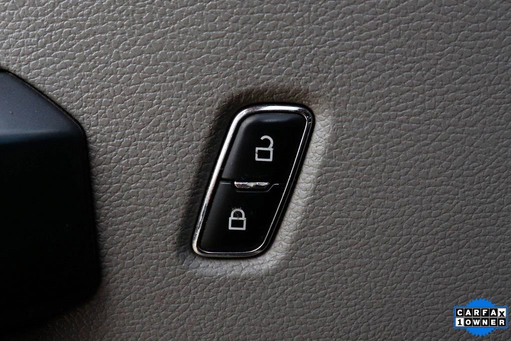 Used 2018 Ford F550 4x4 Crew Cab Super Duty image 20