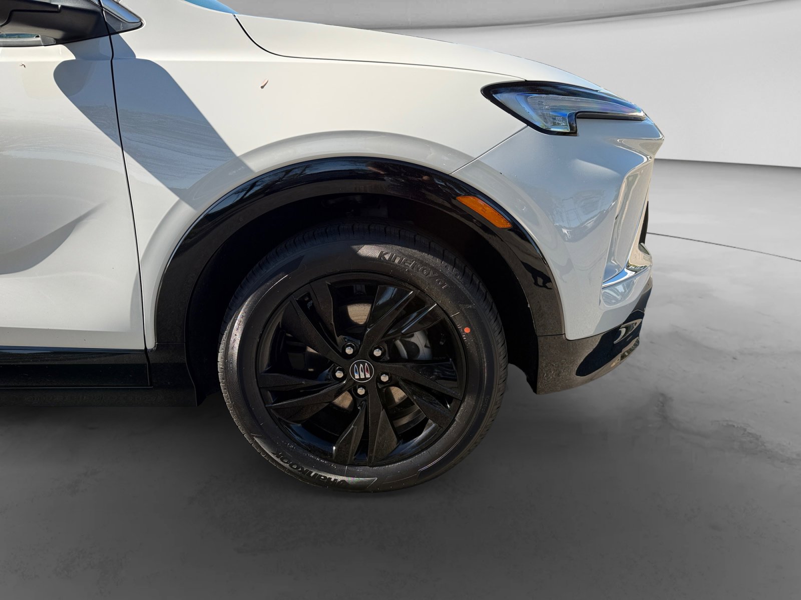 Used 2024 Buick Encore GX Sport Touring w/ Comfort Package image 30