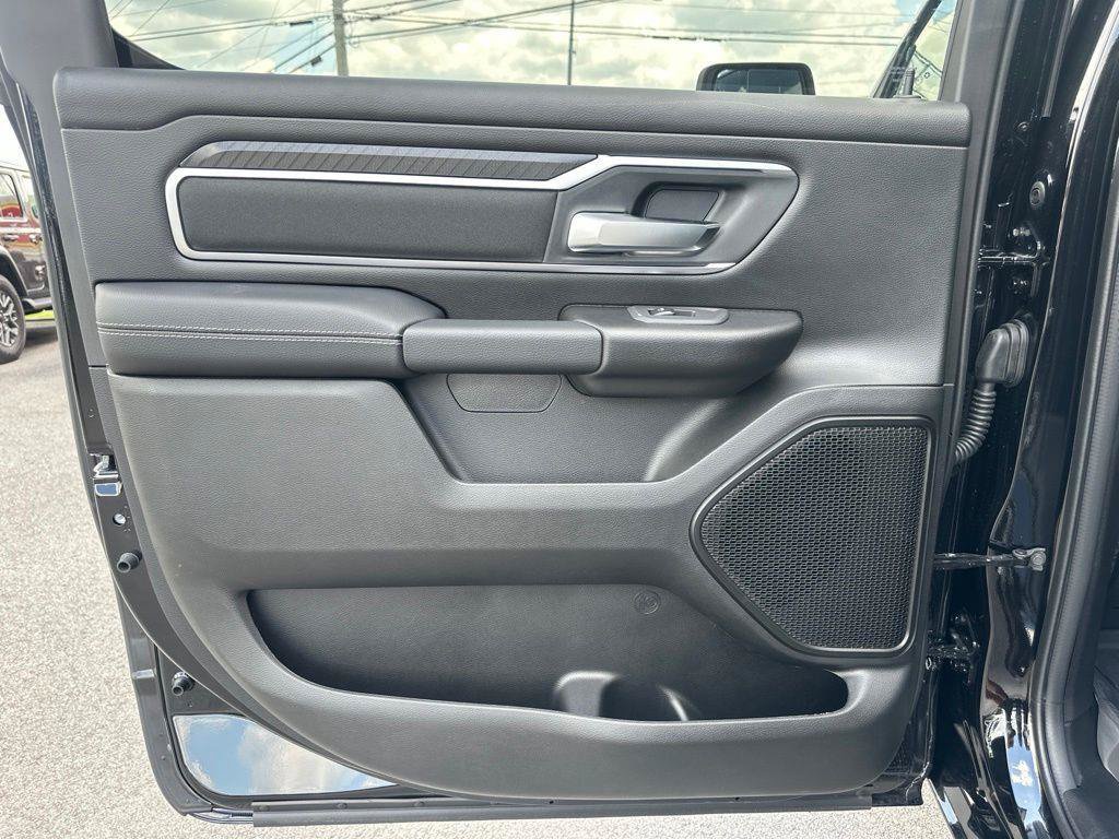 New 2026 RAM 1500 Big Horn AWD/4WD image 15