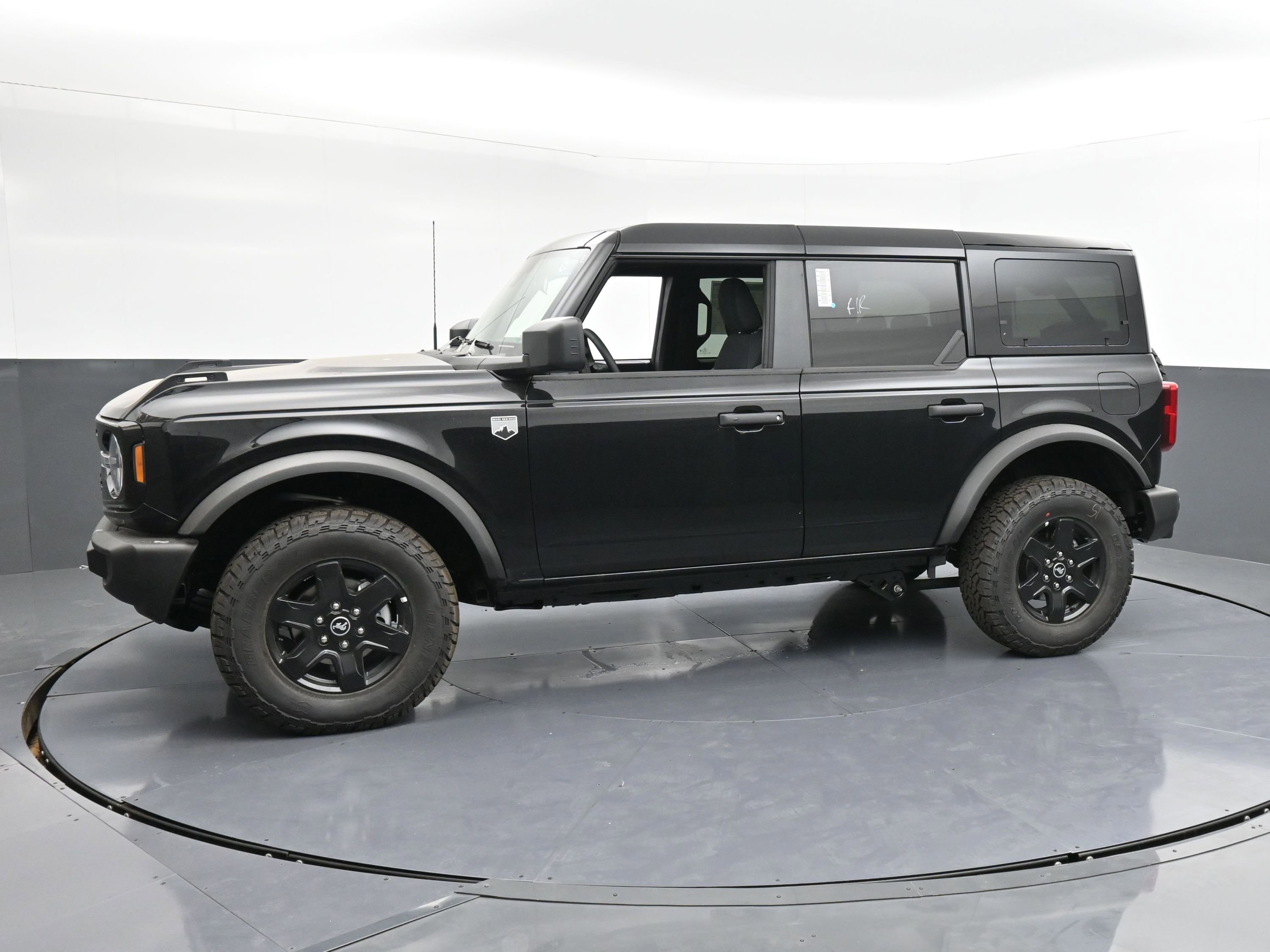 New 2025 Ford Bronco Big Bend image 5