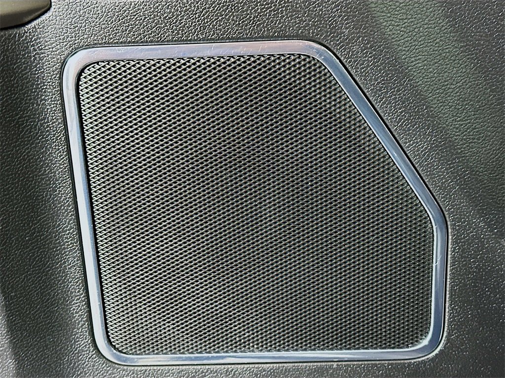 Used 2018 Ford F150 Lariat w/ Equipment Group 502A Luxury image 19