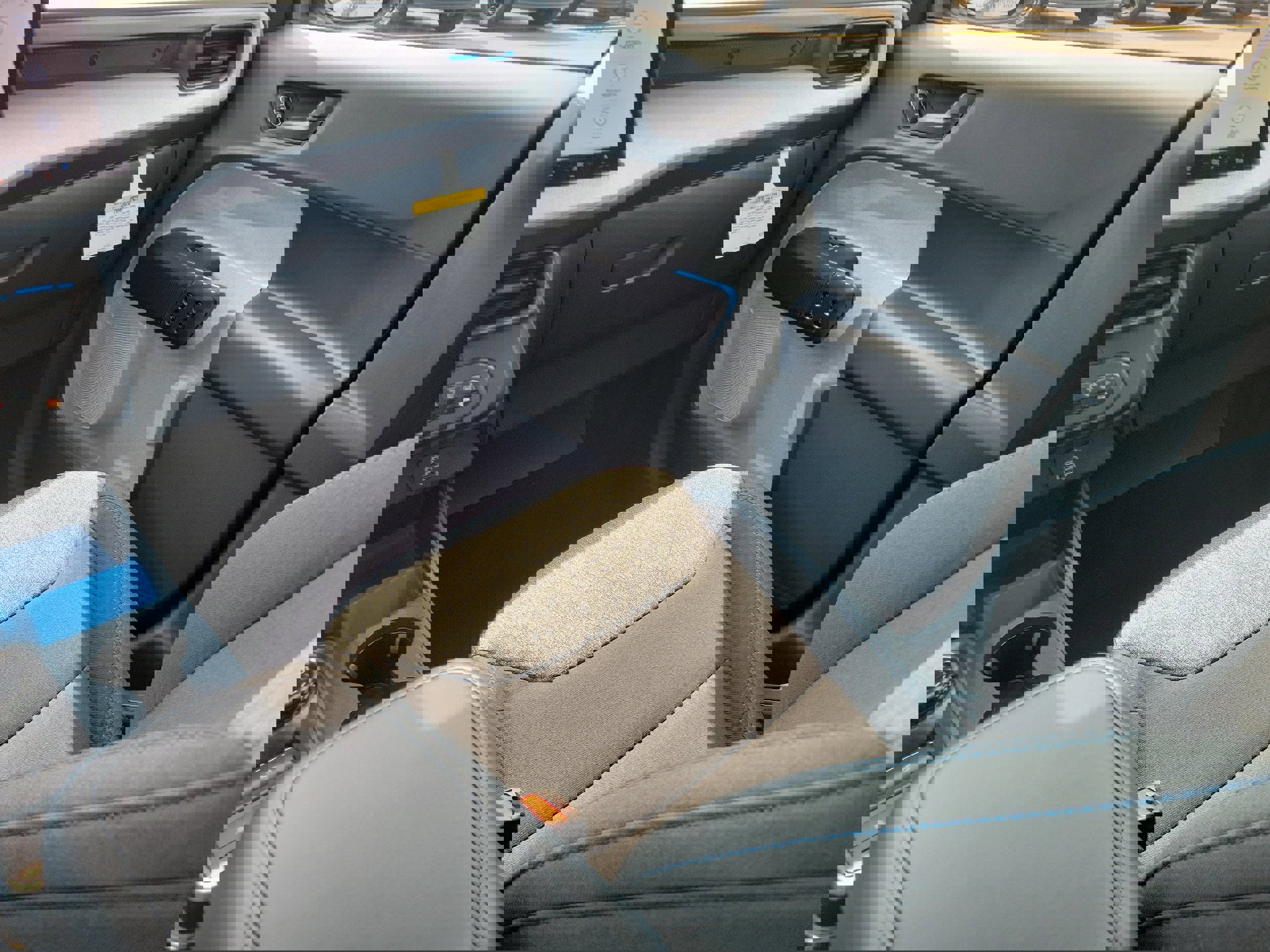 New 2025 Ford Maverick XLT w/ XLT Luxury Package image 15