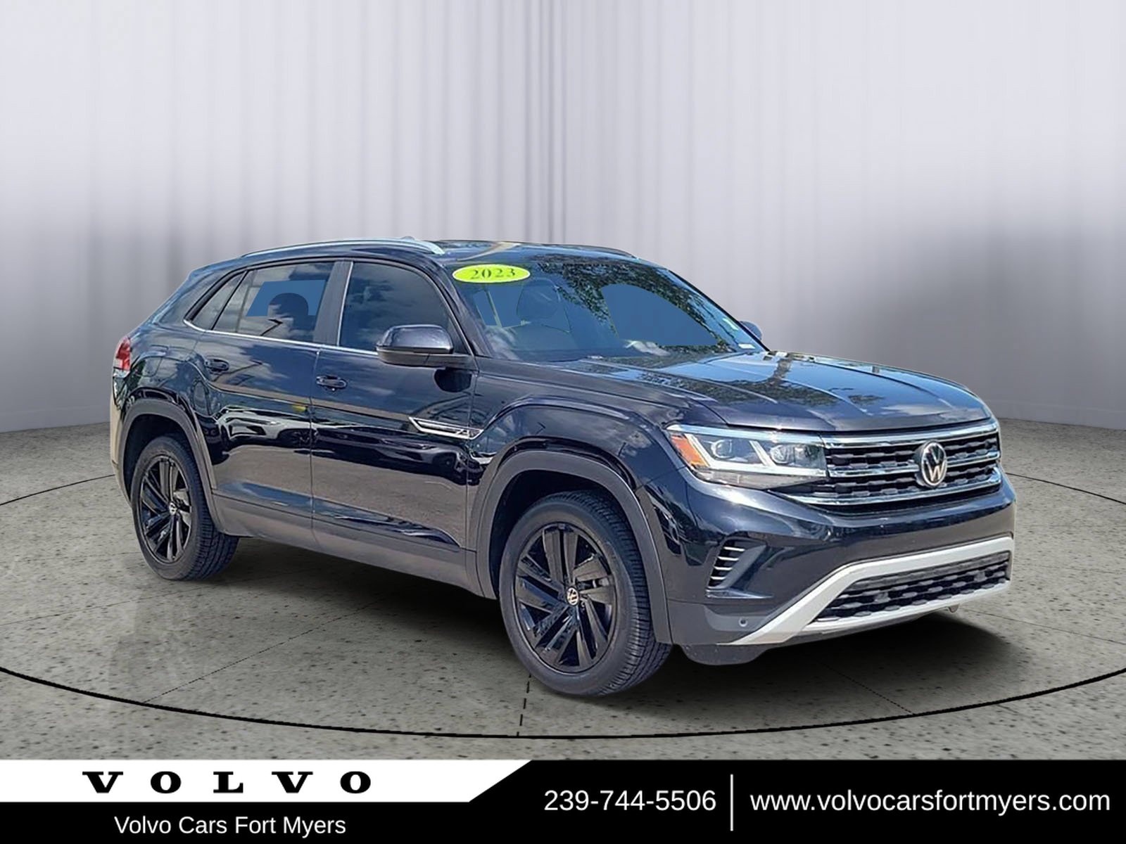 Used 2023 Volkswagen Atlas Cross Sport SE w/ Black Wheel Package
