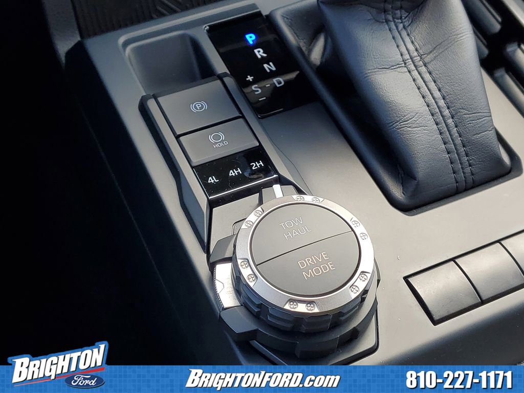 Used 2025 Toyota Tacoma TRD Sport AWD/4WD image 24