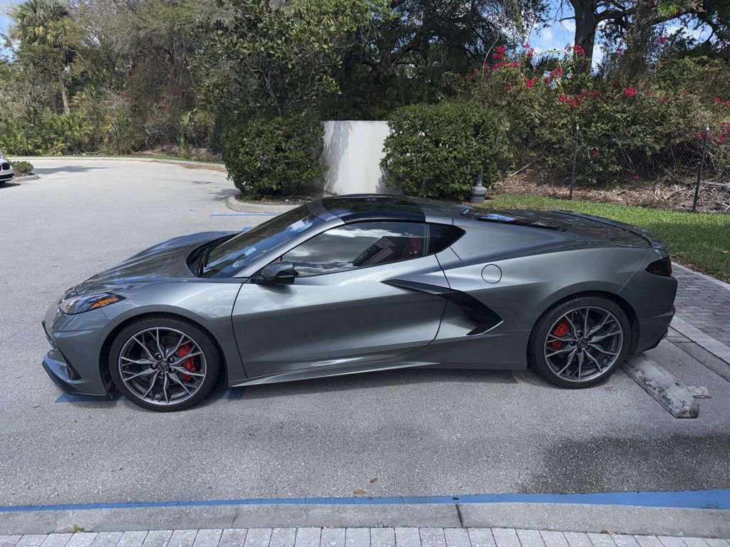 Used 2023 Chevrolet Corvette Stingray Preferred Cpe w/ Battery Protection Package image 3