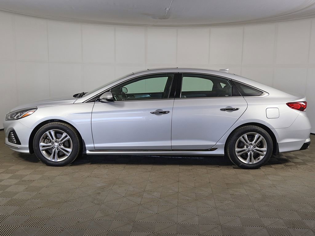 Used 2019 Hyundai Sonata Sport w/ Tech Package 03 FWD image 14