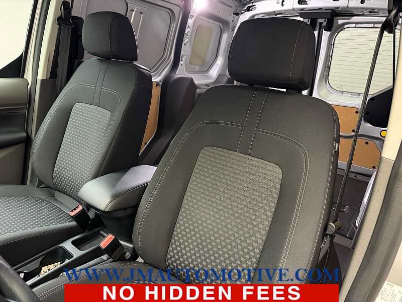 Used 2021 Ford Transit Connect XLT FWD image 13