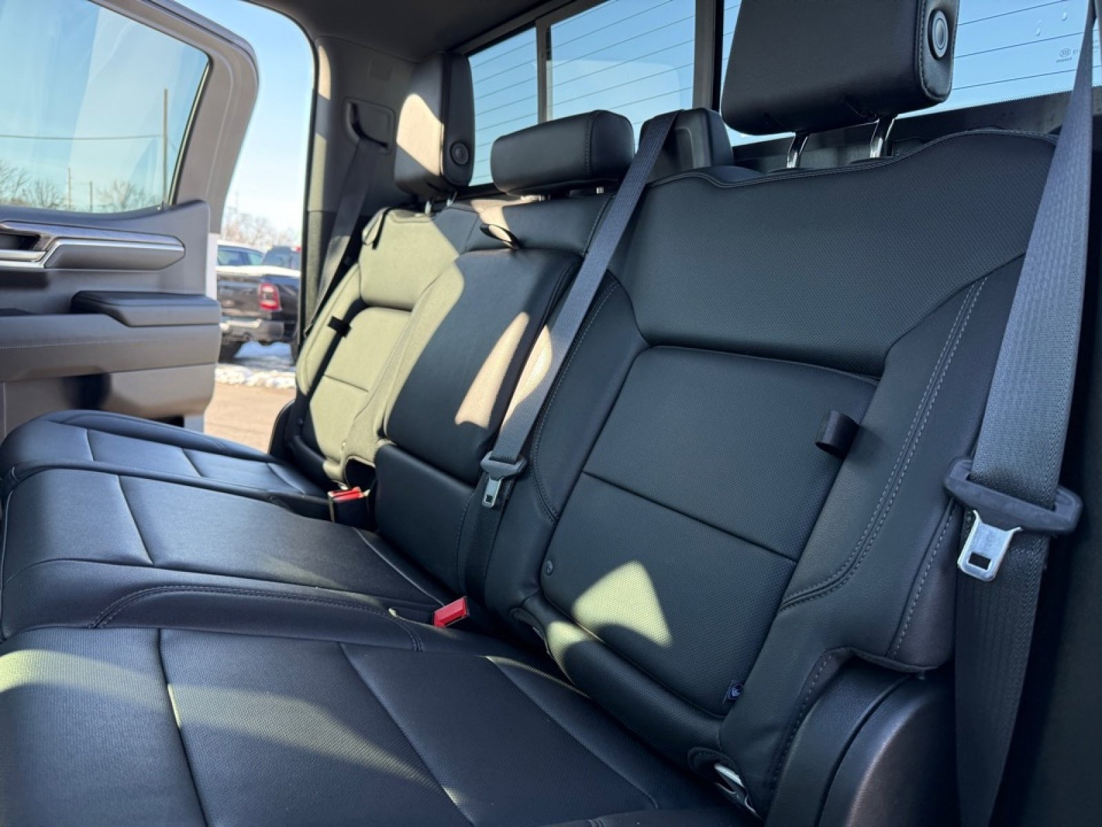 Used 2022 Chevrolet Silverado 1500 LTZ w/ Technology Package image 17