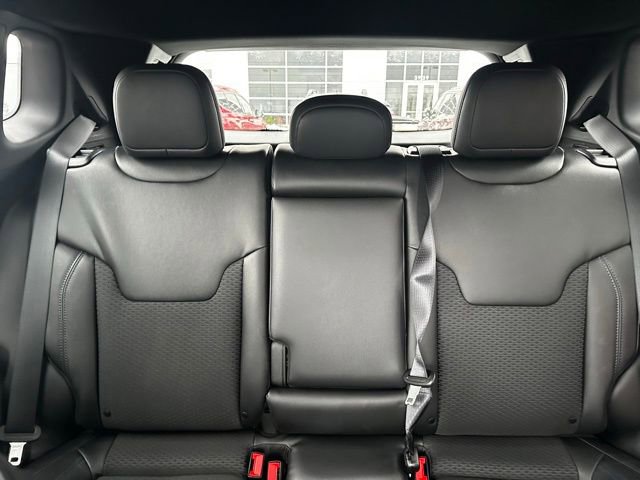 New 2026 Jeep Compass Latitude image 25