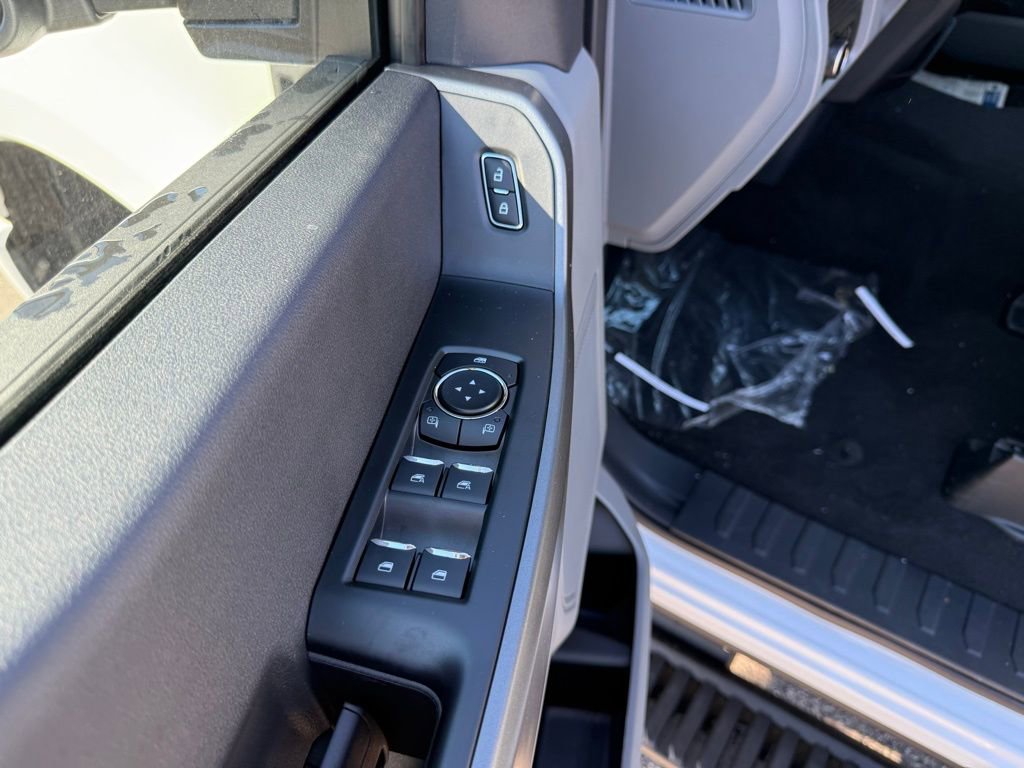 New 2026 Ford F350 XL image 9