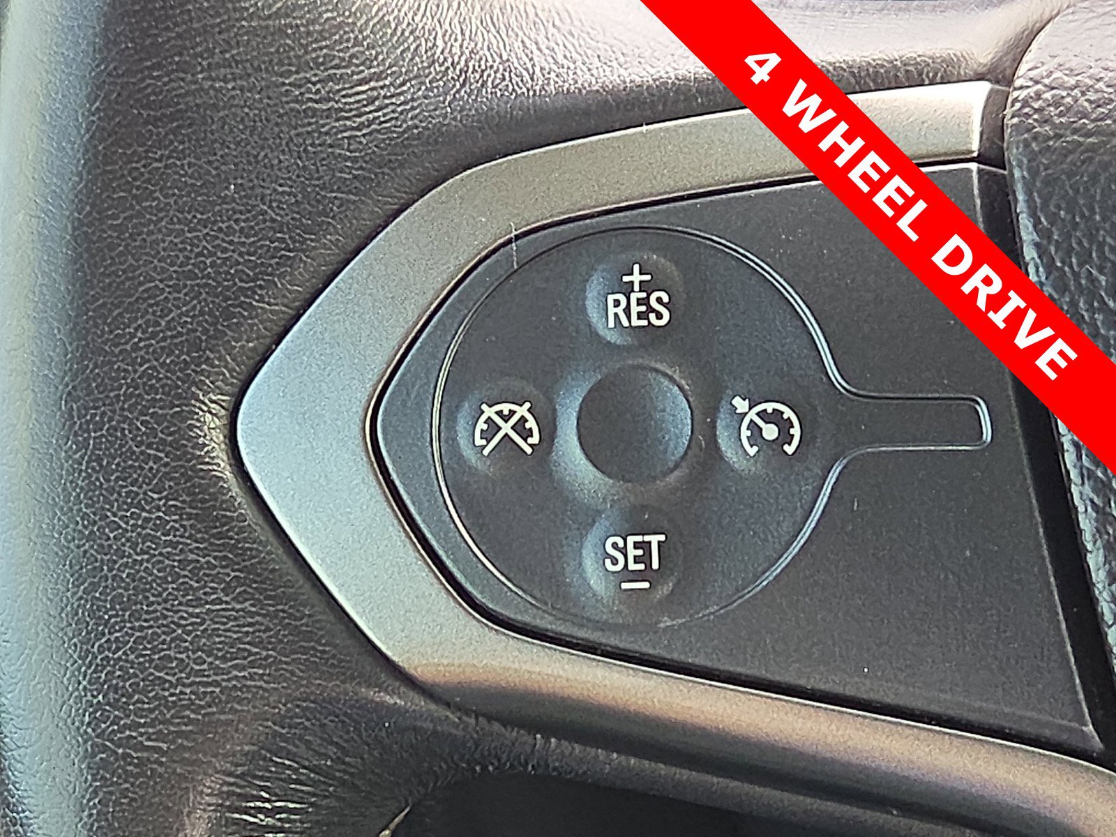 Used 2018 Chevrolet Silverado 1500 LT w/ Texas Edition image 20