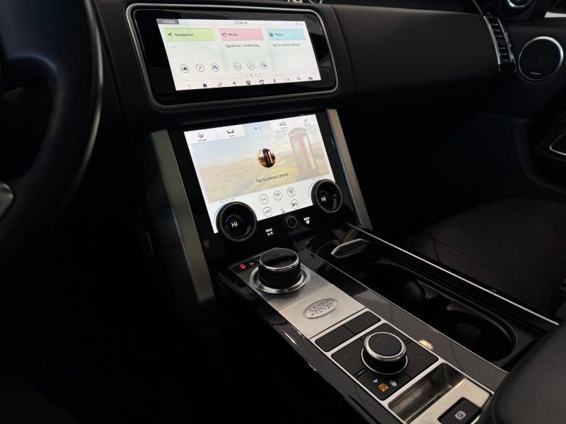Used 2020 Land Rover Range Rover HSE image 33