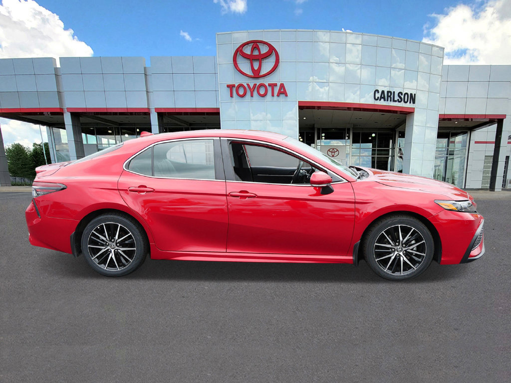 Certified 2023 Toyota Camry SE FWD image 4