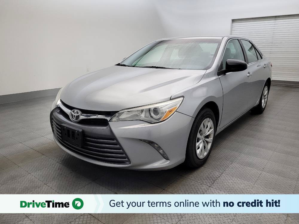 Used 2015 Toyota Camry LE FWD image 1