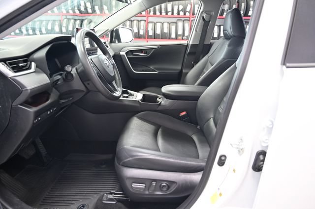 Used 2023 Toyota RAV4 Limited AWD/4WD image 10