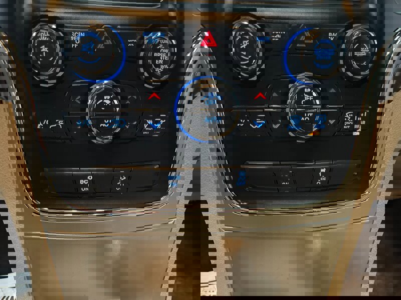 Used 2015 Jeep Grand Cherokee Laredo w/ Quick Order Package 23E image 14