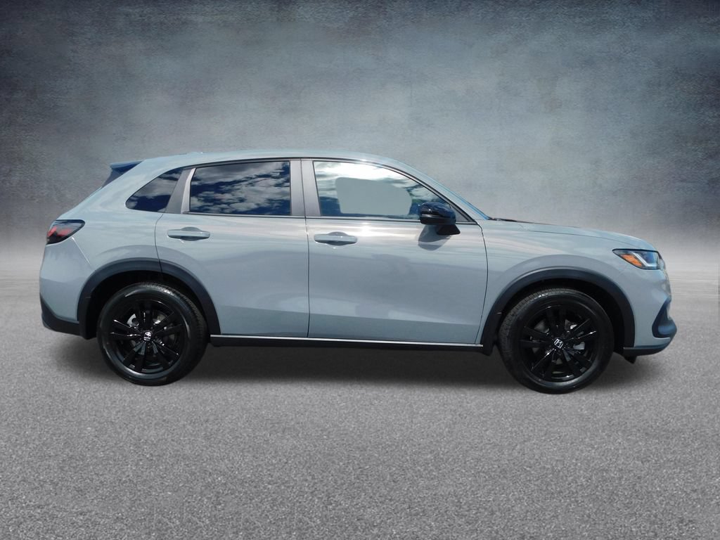 New 2027 Honda HR-V Sport image 2