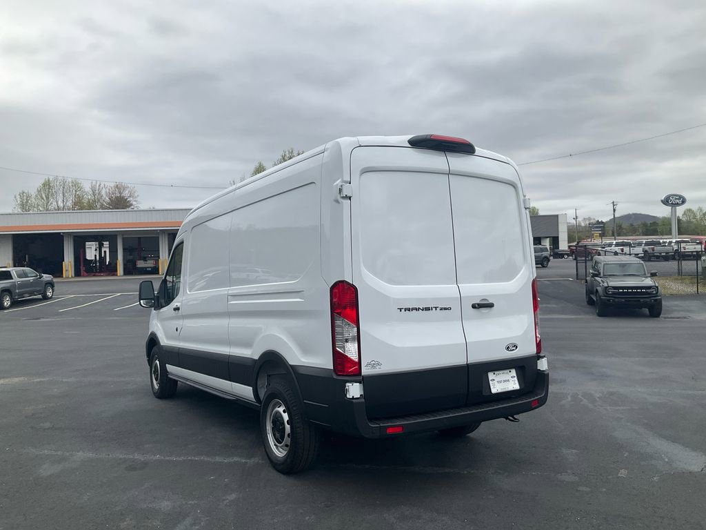 New 2026 Ford Transit 250 148 Medium Roof image 7