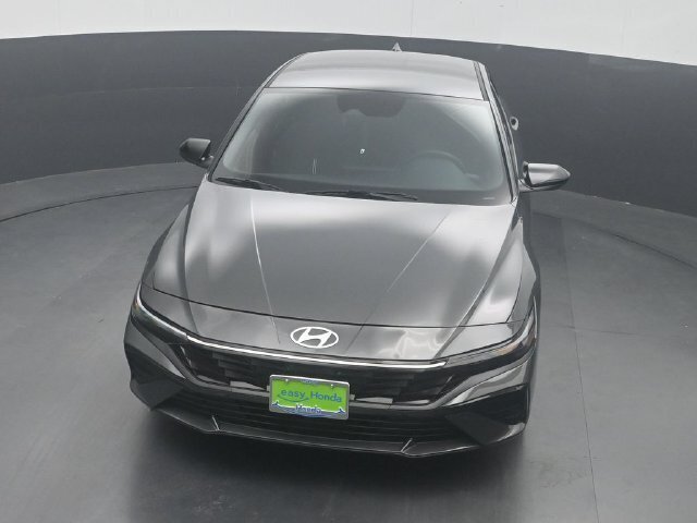 Used 2026 Hyundai Elantra Sport FWD image 25
