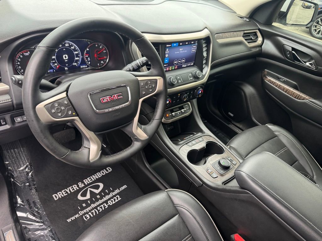 Used 2023 GMC Acadia Denali image 14