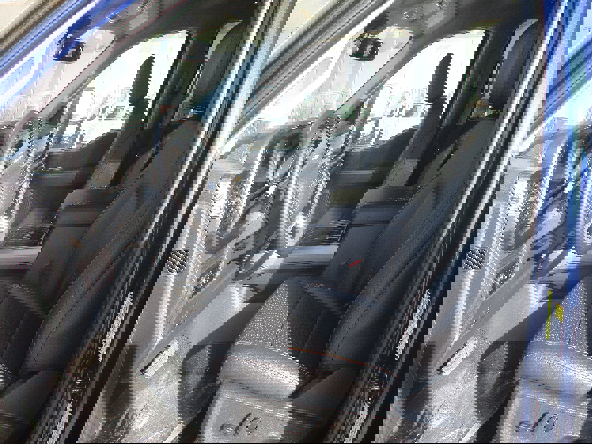 New 2026 Ford F250 Lariat w/ FX4 Off-Road Package image 7