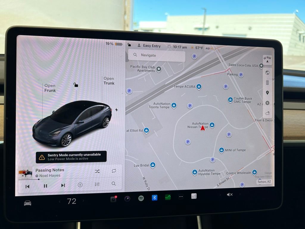 Used 2018 Tesla Model 3 Long Range image 15