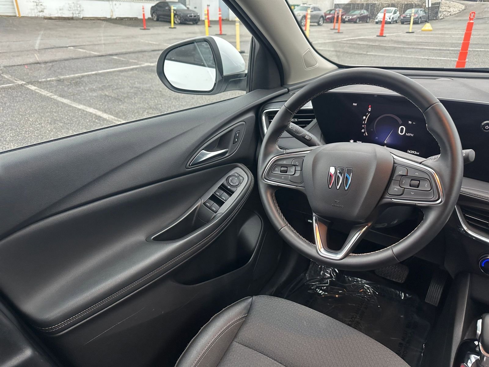 Used 2025 Buick Encore GX Preferred image 32