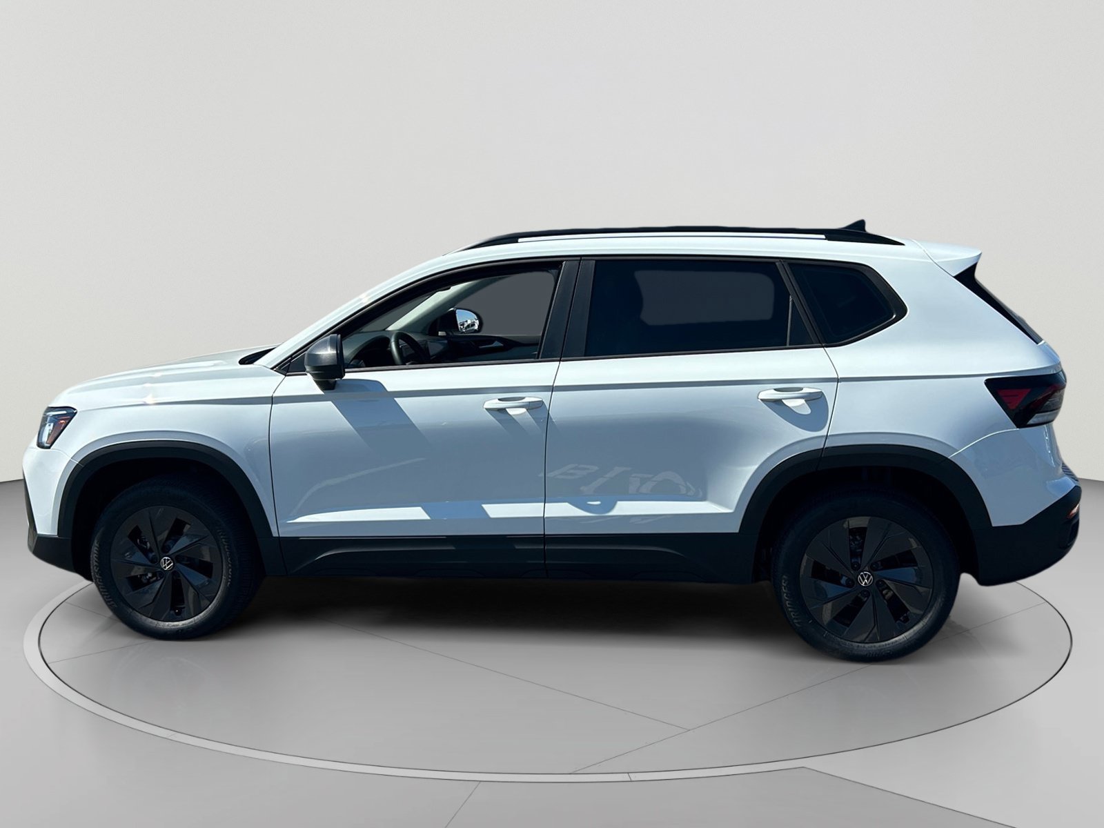 New 2026 Volkswagen Taos S FWD image 2