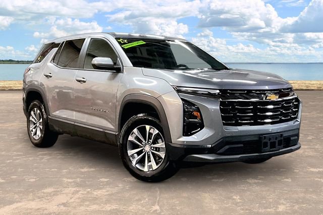 Used 2026 Chevrolet Equinox LT w/ Convenience Package II image 1