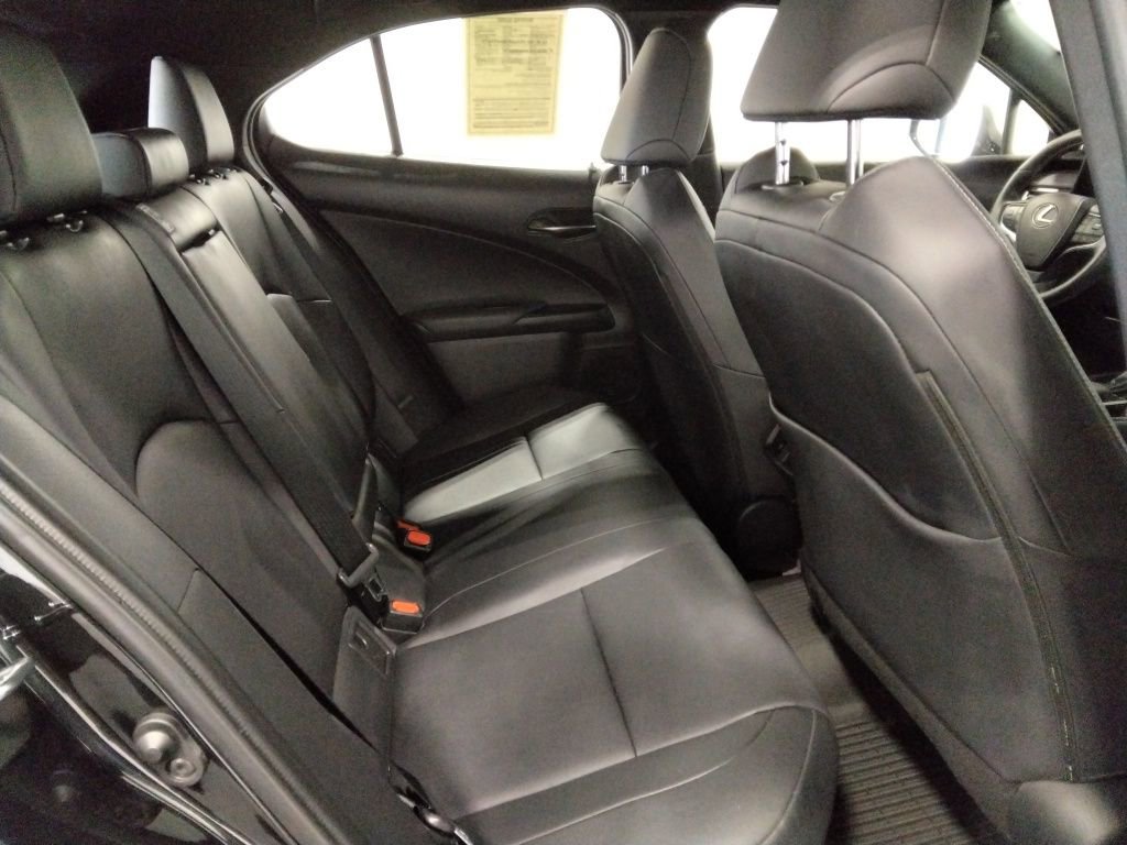 Used 2021 Lexus UX 250h w/ Premium Package image 41
