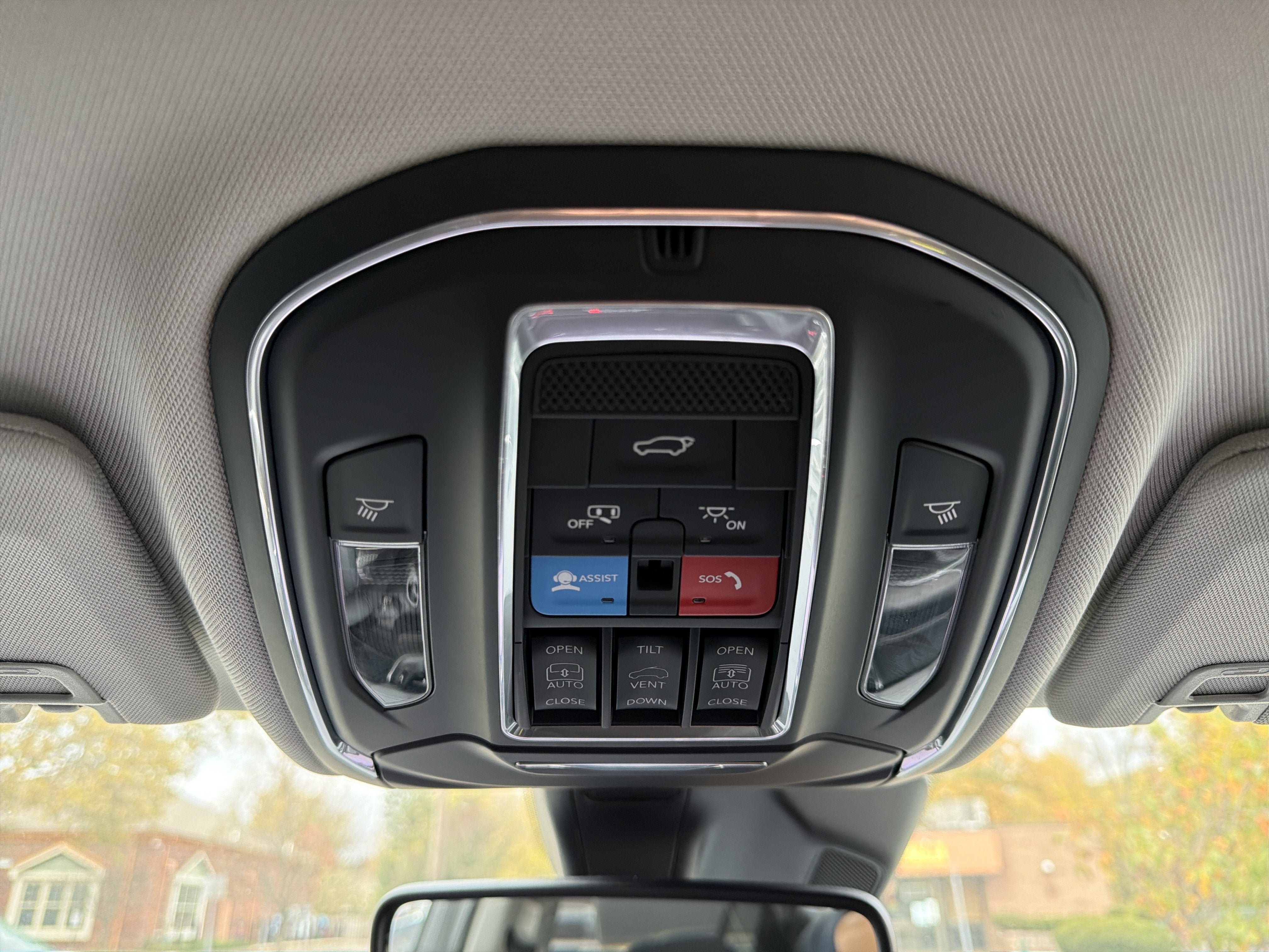 Used 2023 Jeep Grand Cherokee Limited AWD/4WD image 20