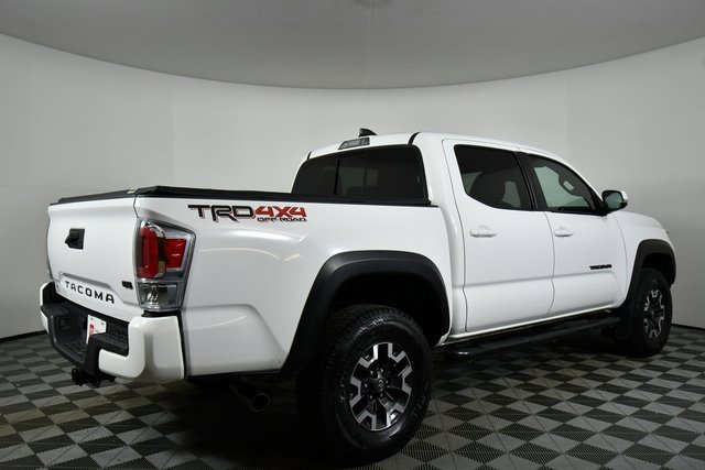 Used 2023 Toyota Tacoma TRD Off-Road image 10